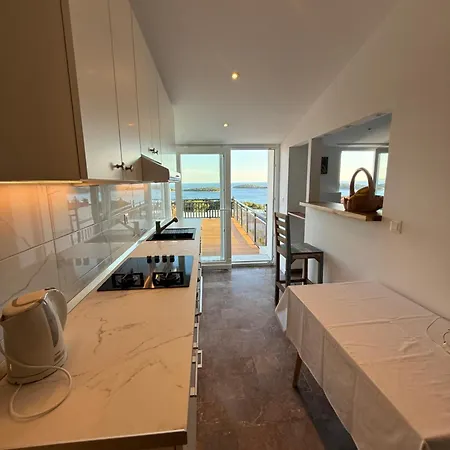 Guest house Fio's 4*