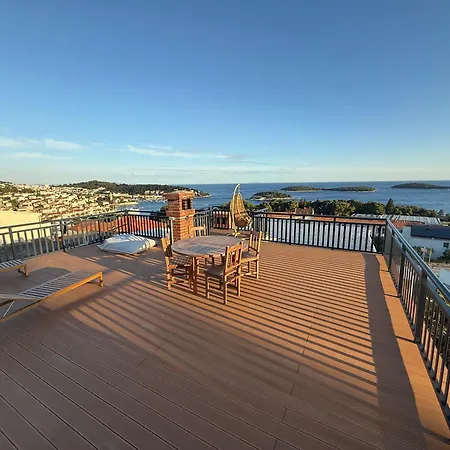 Gasthof Fio's Hvar Town