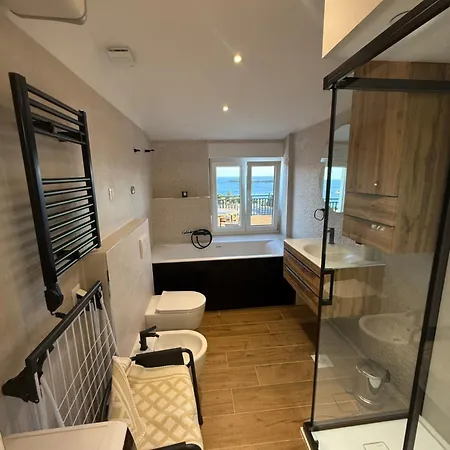 Pensjonat Fio's Hvar Town